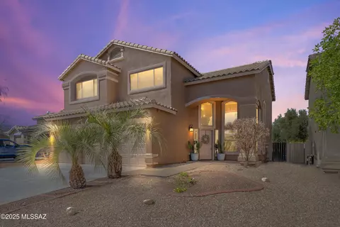 338 W Calle Patio Lindo, Sahuarita, AZ 85629