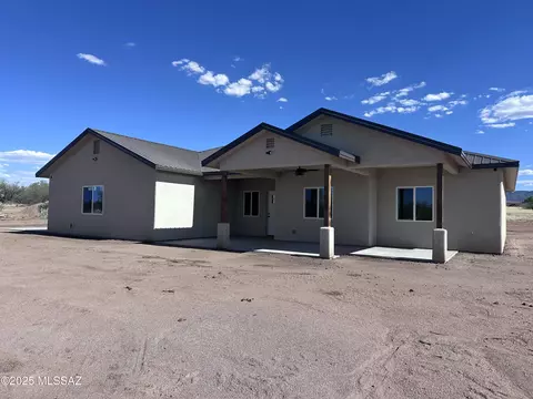 3285 W Pinto Pl, Benson, AZ 85602