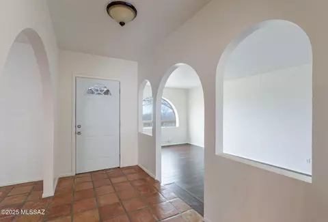5374 E Spring Rd, Hereford, AZ 85615 photo 6