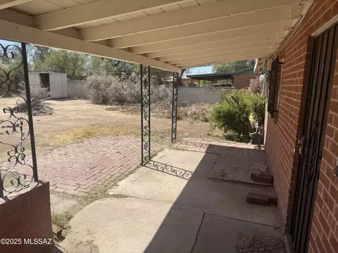 Exterior - 3570 E Hampton St, Tucson, AZ 85716 photo 4 of 4