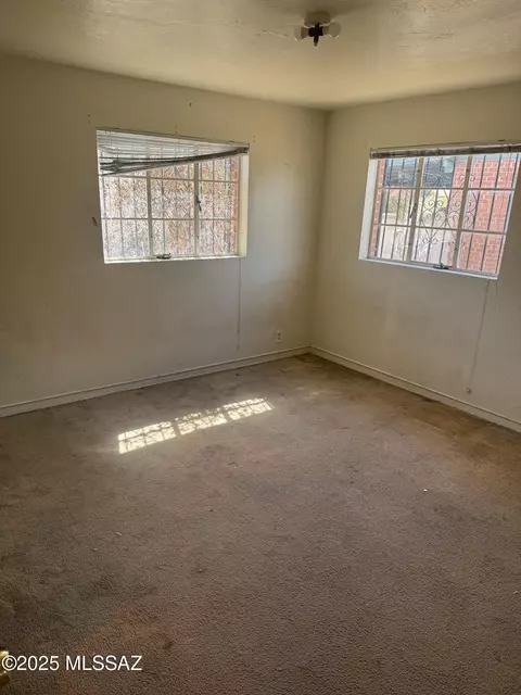 Bedroom - 3570 E Hampton St, Tucson, AZ 85716 photo 2 of 3