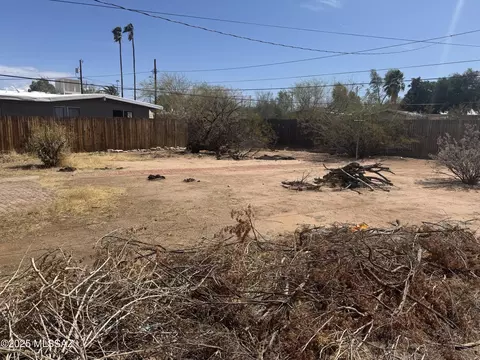 Exterior - 3570 E Hampton St, Tucson, AZ 85716 photo 2 of 4