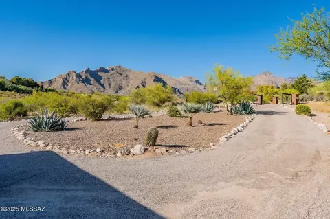 7009 N 1st Ave, Tucson, AZ 85718