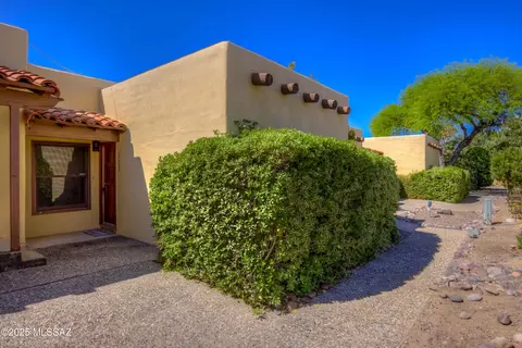 3023 N Sparkman Blvd, Tucson, AZ 85716