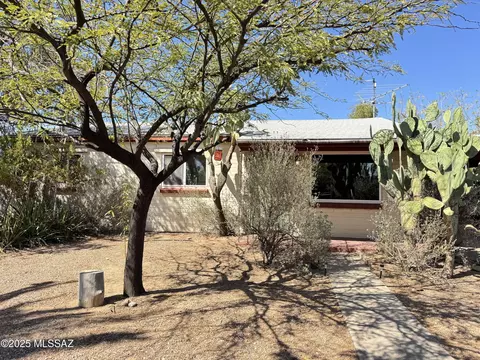 2249 E 19th St, Tucson, AZ 85719