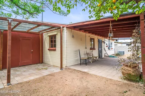 Exterior - 2249 E 19th St, Tucson, AZ 85719 photo 9 of 14