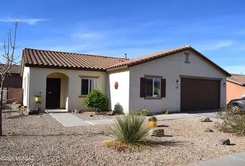 640 S Harry P Stagg Dr, Corona De Tucson, AZ 85641