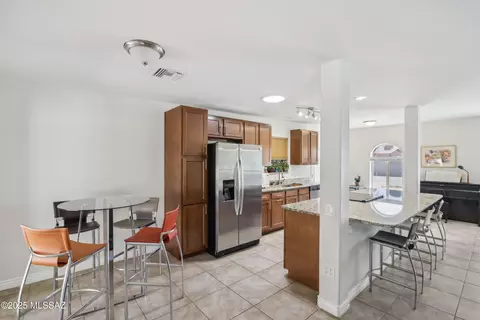 5633 E 14th St, Tucson, AZ 85711 photo 11