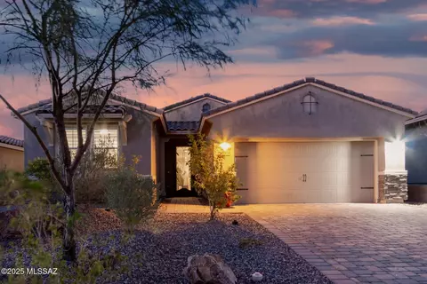 7752 W Buckeye #PH W, Marana, AZ 85658