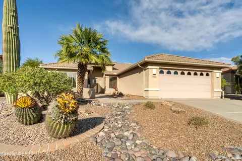 1366 N Sage Sparrow Rd, Green Valley, AZ 85614