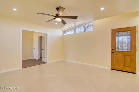 3633 E 27th St, Tucson, AZ 85713 photo 8