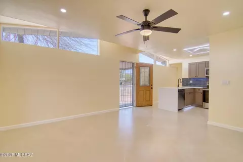 3633 E 27th St, Tucson, AZ 85713 photo 5