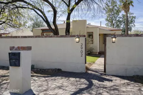2902 E Linden St, Tucson, AZ 85716