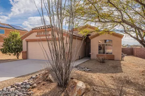 744 S Porter Routh Pl, Vail, AZ 85641