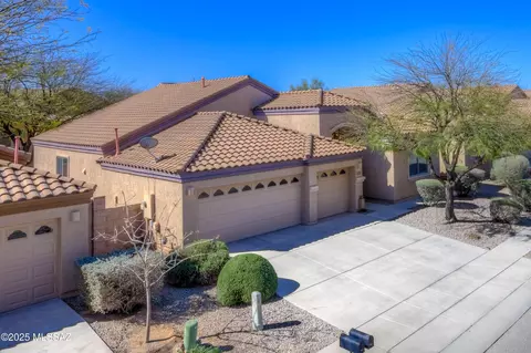7017 W Dupont Way, Tucson, AZ 85757