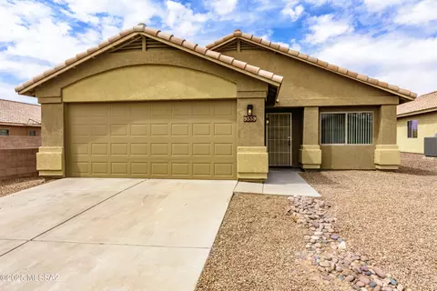 9559 N Winter Wren Ave, Tucson, AZ 85742