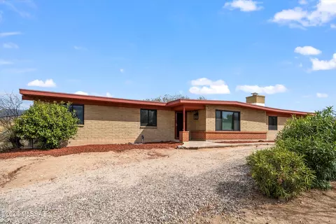 2221 S Placita Perlozzo, Tucson, AZ 85748