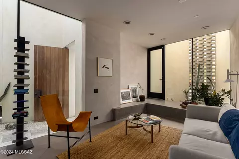 204 S Avenida Del Sembrador, Tucson, AZ 85745