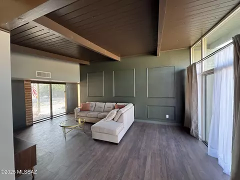 Living - 8724 E Lancaster Rd, Tucson, AZ 85715 photo 2 of 3