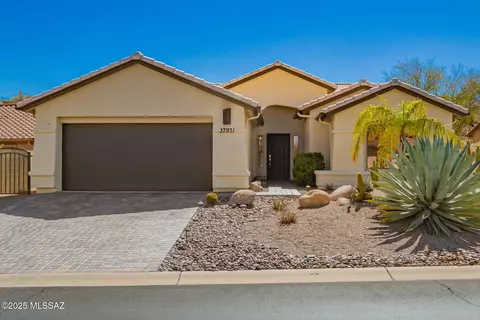 37931 S Desert Bluff Dr, Saddlebrooke, AZ 85739
