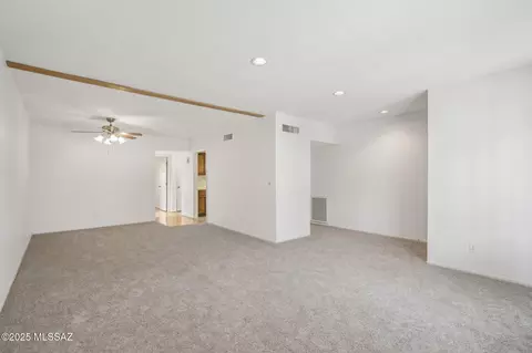 7638 E Pearson St, Tucson, AZ 85715 photo 3