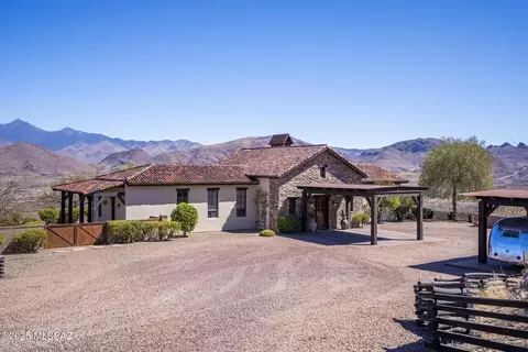 141 Ramada Trl, Tubac, AZ 85646