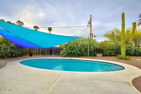 Exterior - 2928 E 9th St, Tucson, AZ 85716 photo 6 of 14