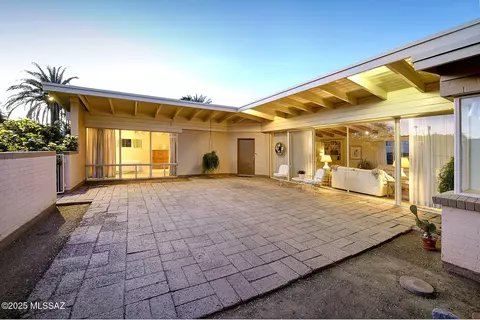 Exterior - 2928 E 9th St, Tucson, AZ 85716 photo 3 of 14