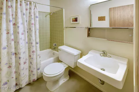 Bath - 2928 E 9th St, Tucson, AZ 85716 photo 1 of 3