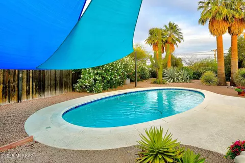Exterior - 2928 E 9th St, Tucson, AZ 85716 photo 5 of 14