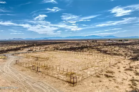 39 E Acres E Arzberger Rd, Willcox, AZ 85643 photo 10