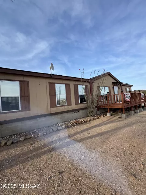 8128 S Fuller Rd, Tucson, AZ 85735