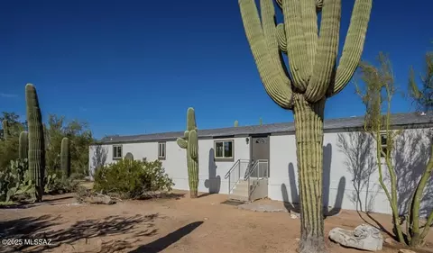 7145 N Annies Ln, Tucson, AZ 85743