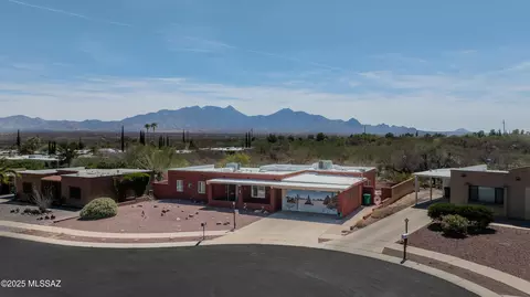 12 E La Pera, Green Valley, AZ 85614