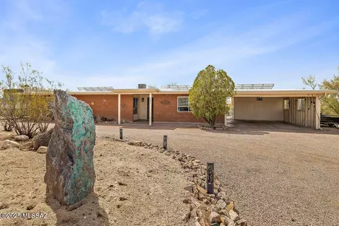 2601 W Prato Way, Tucson, AZ 85741