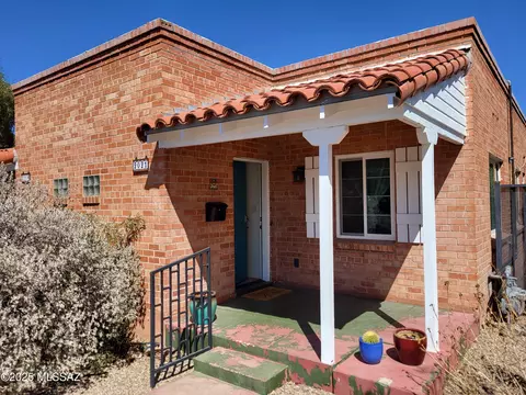 Exterior - 2019 E 2nd St, Tucson, AZ 85719 photo 4 of 10