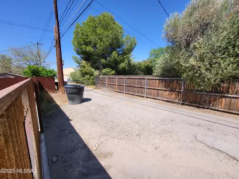 Exterior - 2019 E 2nd St, Tucson, AZ 85719 photo 10 of 10