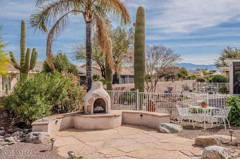 7662 W Starry Night Ln, Tucson, AZ 85743