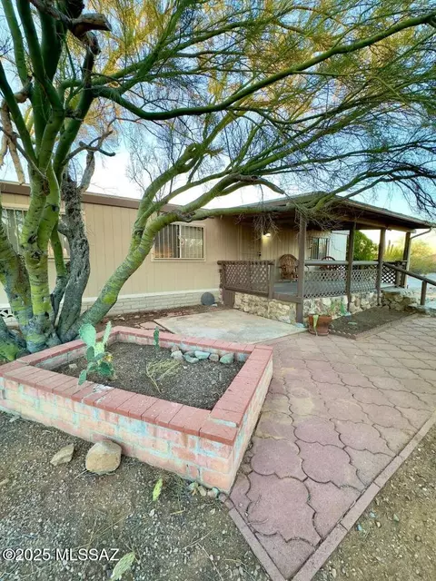 2300 S Hohokam Dr, Tucson, AZ 85735