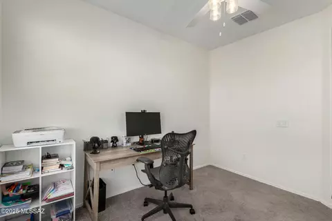 11798 E Becker Dr, Vail, AZ 85641 photo 6