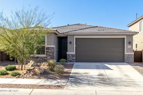 11798 E Becker Dr, Vail, AZ 85641