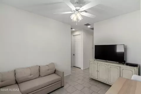 11798 E Becker Dr, Vail, AZ 85641 photo 27