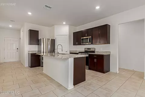 5944 S Avenida Dunas, Tucson, AZ 85706