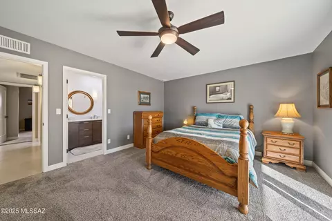 6240 E Frontier Pl, Tucson, AZ 85750 photo 9