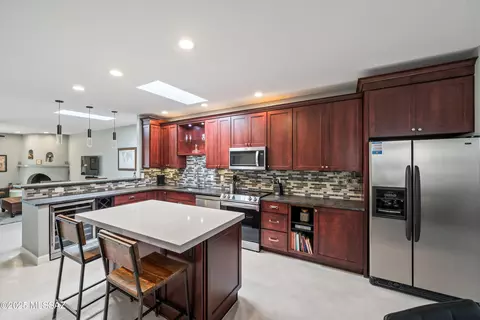 6240 E Frontier Pl, Tucson, AZ 85750 photo 3