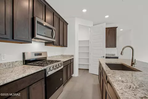 12740 E Tortoise Pointe Dr, Vail, AZ 85641 photo 6