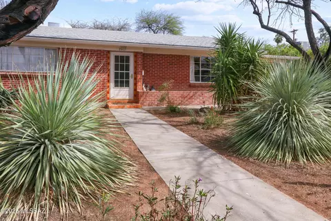 2917 Exeter St, Tucson, AZ 85716