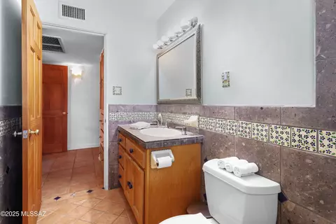 Bath - 2917 Exeter St, Tucson, AZ 85716 photo 2 of 3