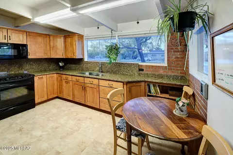 Kitchen - 2230 E 9th St, Tucson, AZ 85719 photo 2 of 4