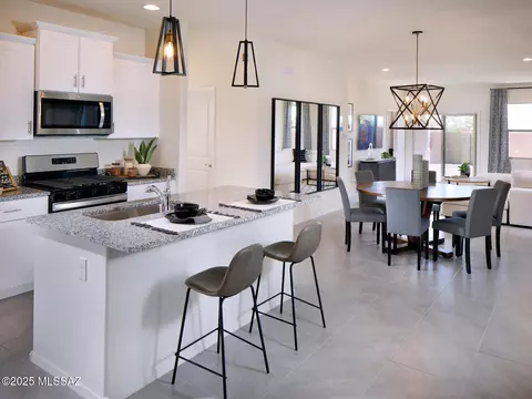 6847 W Star Garden Way, Tucson, AZ 85757